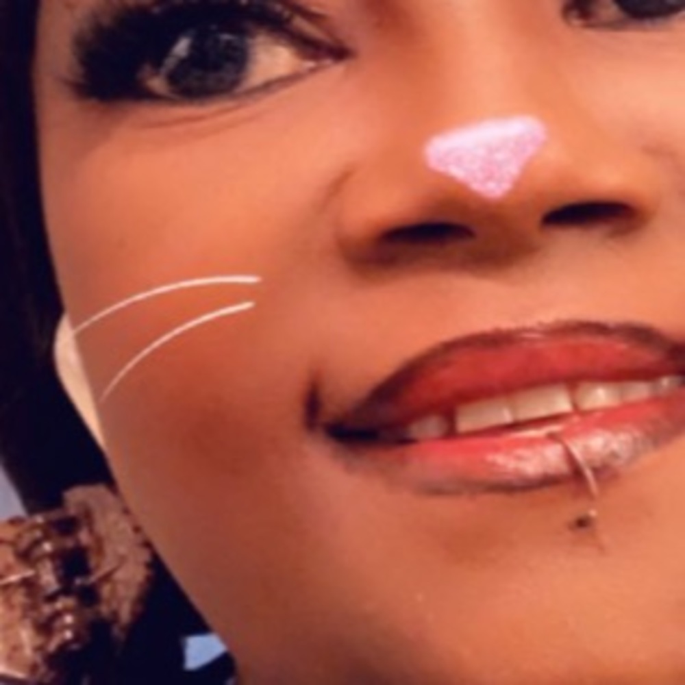 Meet your Posher, Nichole